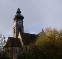Kath. Pfarrkirche ohne Kreuze 5